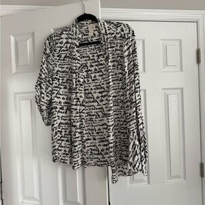 Chicos Le Coupe De Foudre Love At First Sight Poet Sleeve Button Front Blouse